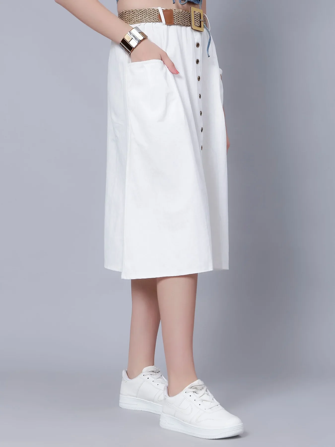 Classic Cotton Midi Skirt - Image 3