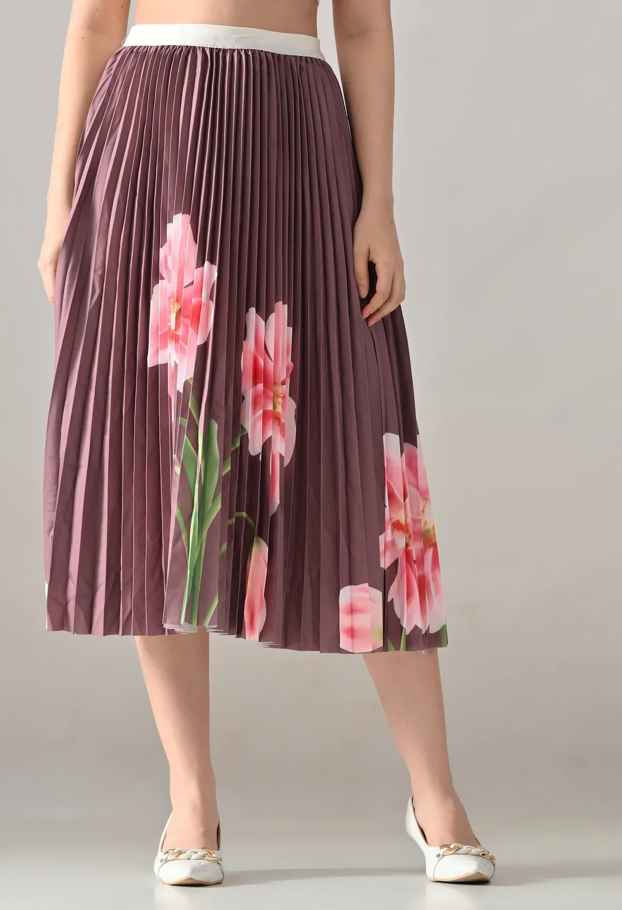 Floral Printed Pleated Two-Piece Set - Image 7