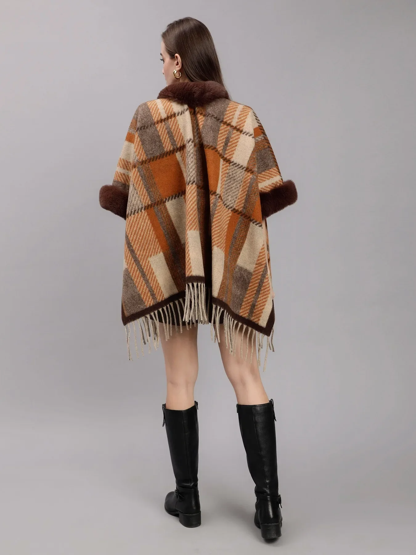 Poncho Plaid Woolen Cape - Image 4